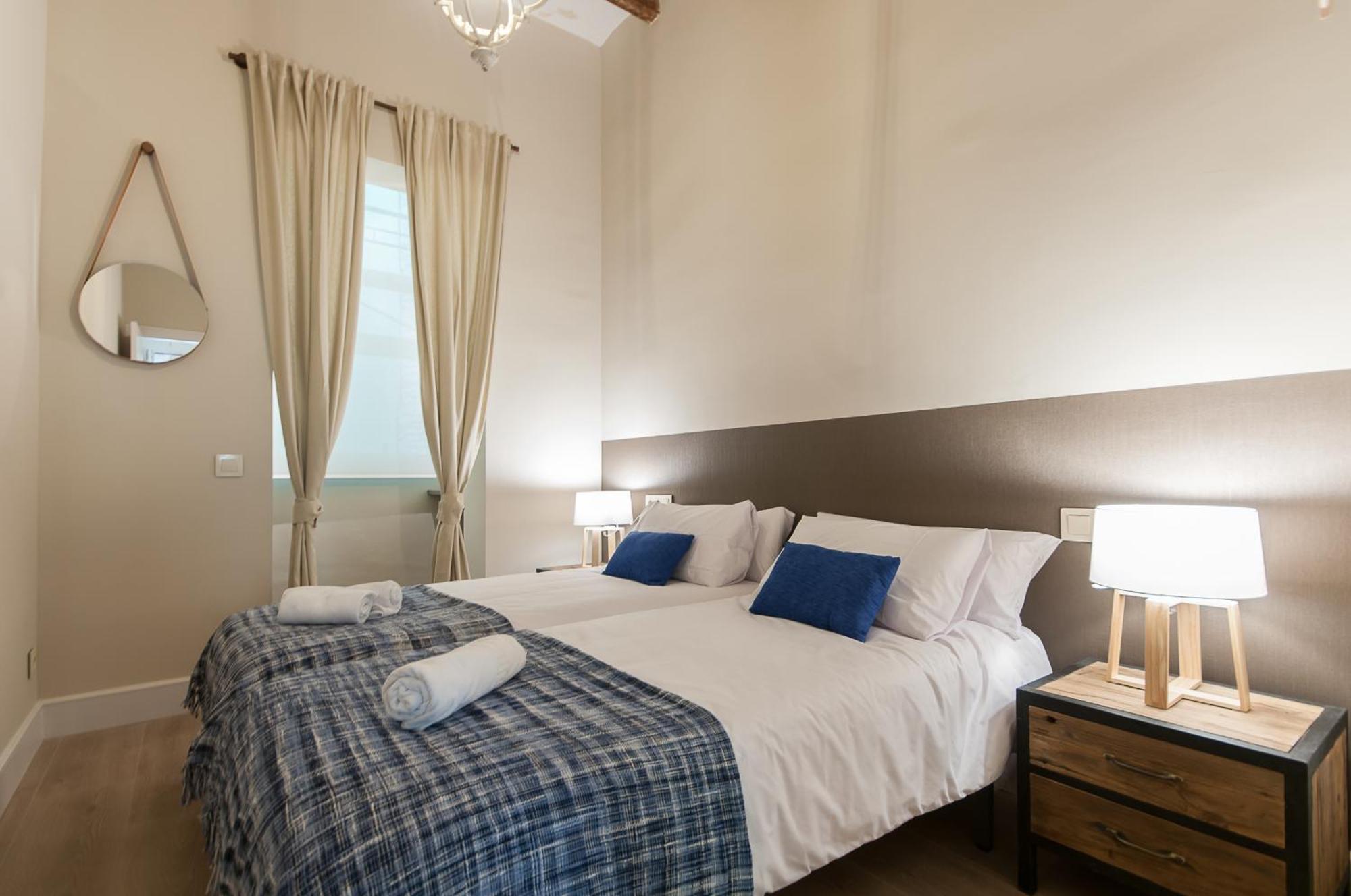 Weflating Sant Antoni Market Apartment Barcelona