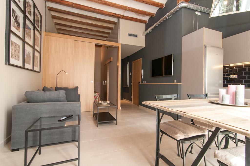 Weflating Sant Antoni Market Apartment Barcelona