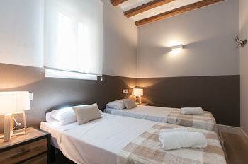 Weflating Sant Antoni Market Apartment *